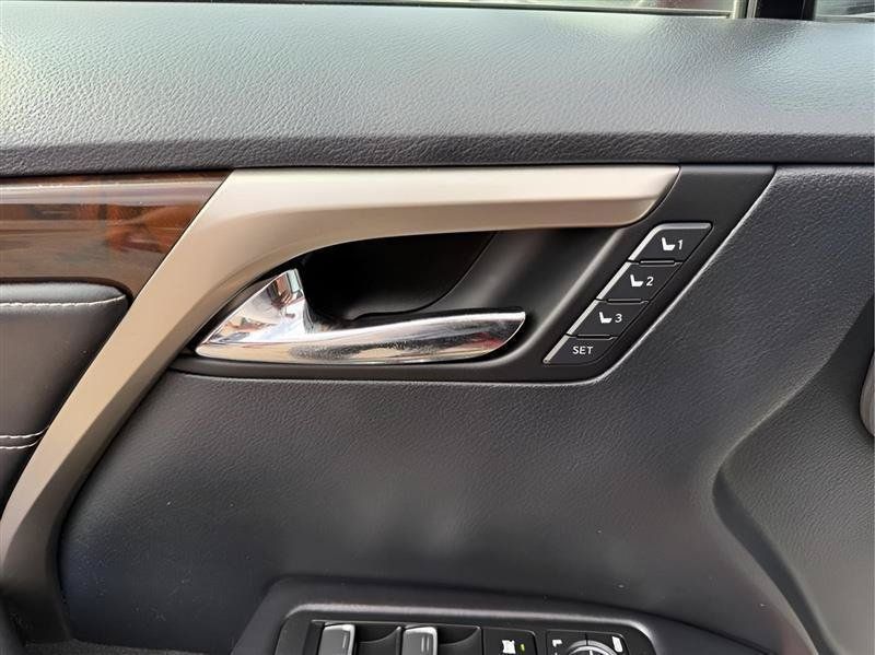 Used 2019 Lexus RX 350 AWD image 22