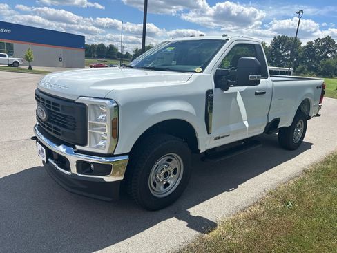 New 2026 Ford F350 XL w/ 360-Degree Camera Package image 2