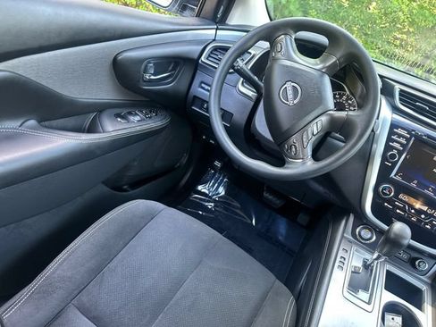 Used 2023 Nissan Murano S AWD/4WD image 21