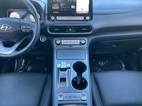 Used 2023 Hyundai Kona Limited image 12