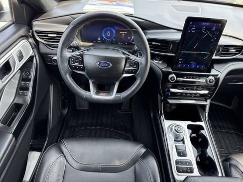 Used 2022 Ford Explorer ST w/ Equipment Group 401A RWD image 14