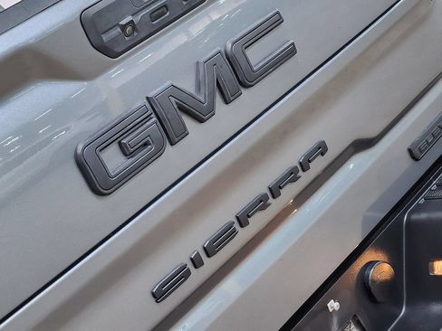 Used 2022 GMC Sierra 1500 Elevation AWD/4WD image 25