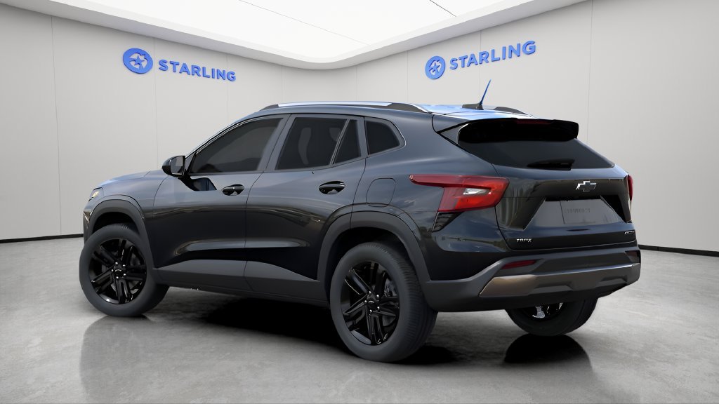 New 2026 Chevrolet Trax ACTIV w/ Driver Confidence Package FWD image 2