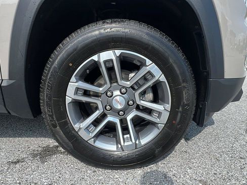 Used 2025 GMC Terrain Elevation AWD/4WD image 11