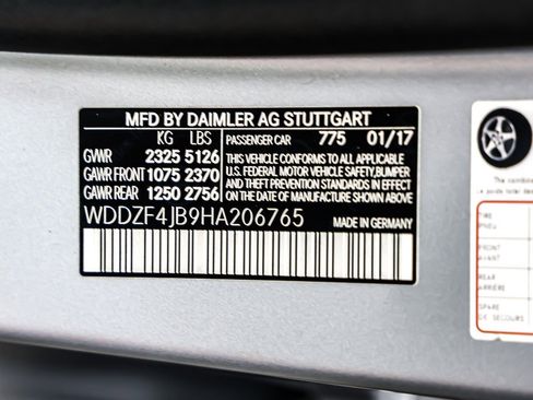 Used 2017 Mercedes-Benz E 300 image 25