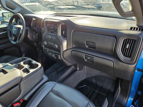 Used 2022 Chevrolet Silverado 1500 Custom AWD/4WD image 31