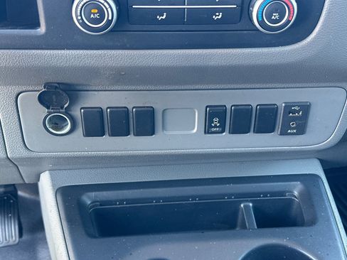 Used 2021 Nissan NV 1500 SV image 29