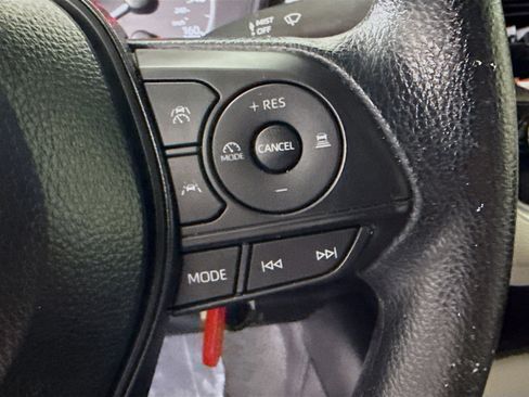 Used 2025 Toyota Corolla LE FWD image 15