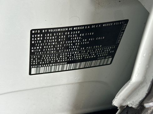 Certified 2021 Volkswagen Tiguan S FWD image 28