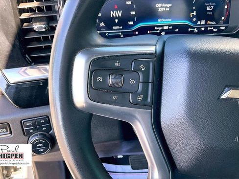 Used 2024 Chevrolet Silverado 2500 LTZ w/ LTZ Convenience Package image 18