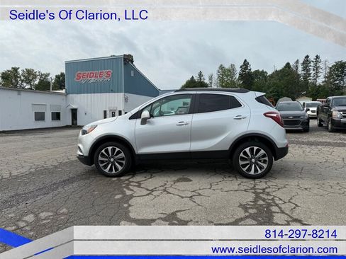 Used 2022 Buick Encore Preferred w/ Safety Package AWD/4WD image 8