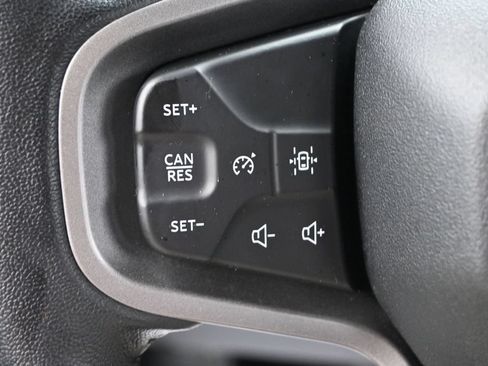 Used 2023 Ford Bronco Badlands w/ Sasquatch Package AWD/4WD image 12