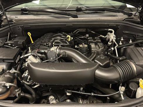 Used 2022 Dodge Durango GT image 28