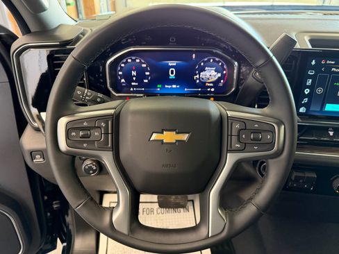 Used 2026 Chevrolet Silverado 2500 LT AWD/4WD image 23