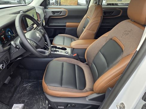 New 2025 Ford Bronco Sport Outer Banks w/ Outer Banks Tech Package+ image 8