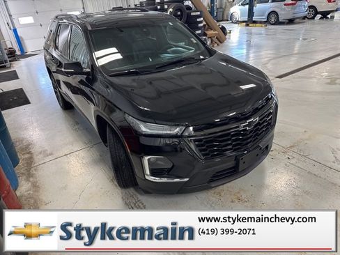 Used 2022 Chevrolet Traverse RS image 22