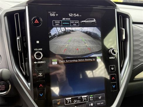 Certified 2025 Subaru Forester Limited image 21