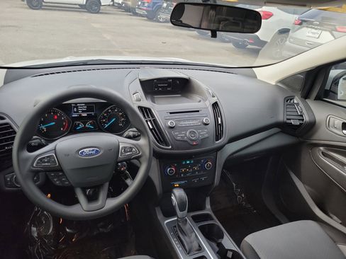 Certified 2018 Ford Escape SE image 20