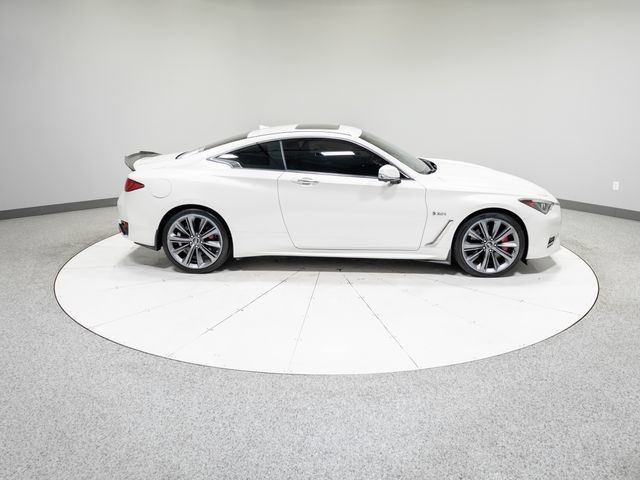 Used 2018 INFINITI Q60 Red Sport 400 w/ Pro Active Package AWD/4WD image 7