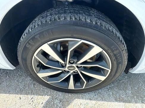 Used 2024 Audi Q5 2.0T Premium Plus AWD/4WD image 28