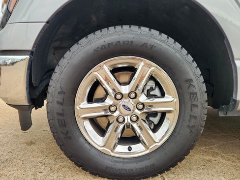 Used 2025 Ford F150 XLT w/ Equipment Group 301A Standard RWD image 10