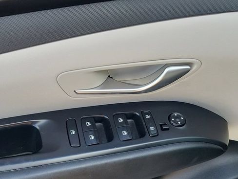 Used 2023 Hyundai Tucson SEL FWD image 22