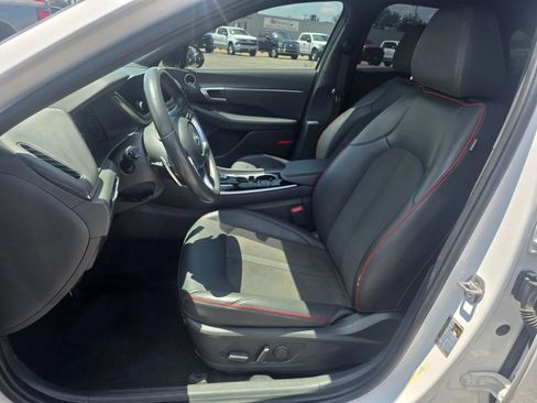 Used 2023 Hyundai Sonata SEL Plus FWD image 11