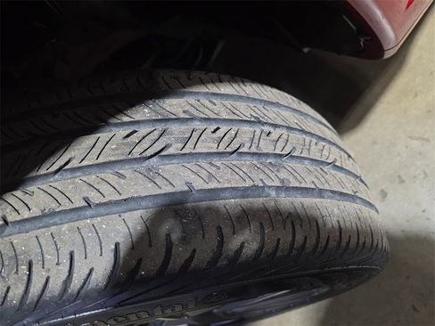 Used 2022 Jeep Compass Limited w/ (RED) Package image 28