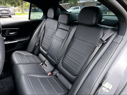 Used 2025 Mercedes-Benz C 300 Sedan image 19