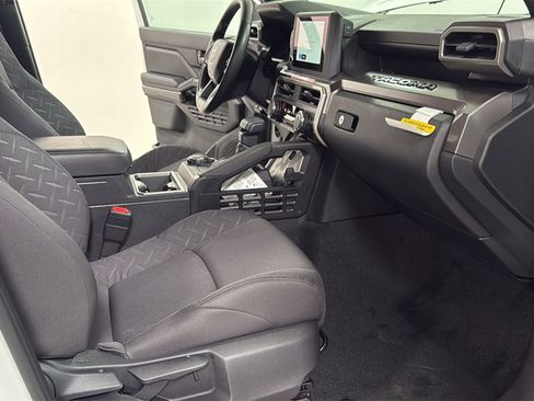 New 2026 Toyota Tacoma SR5 image 18