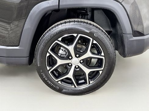 Used 2024 Jeep Compass Limited AWD/4WD image 28
