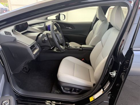 Certified 2026 Toyota Prius XLE image 3