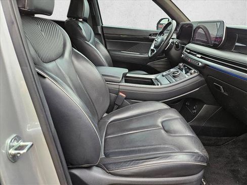 Used 2023 Hyundai Palisade Calligraphy FWD image 19