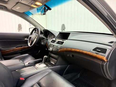 Used 2011 Honda Accord EX-L image 14