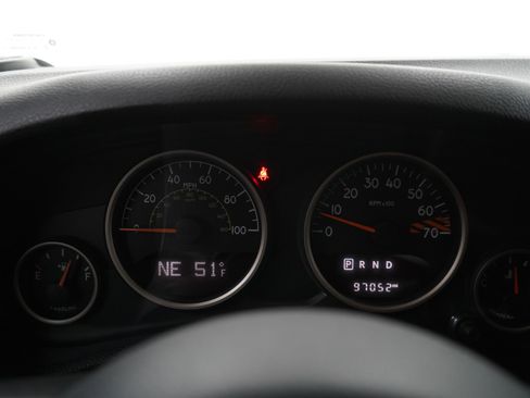 Used 2016 Jeep Wrangler Unlimited Sahara AWD/4WD image 26