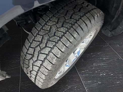 New 2026 RAM 1500 4x4 Crew Cab image 39