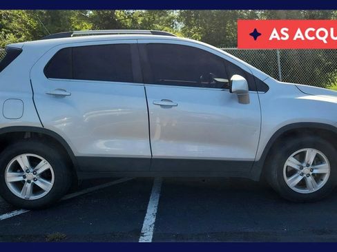Used 2016 Chevrolet Trax LT w/ LT Convenience Package FWD image 1
