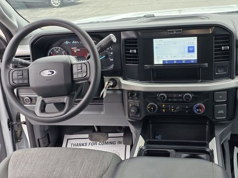 Used 2025 Ford F350 XLT image 27
