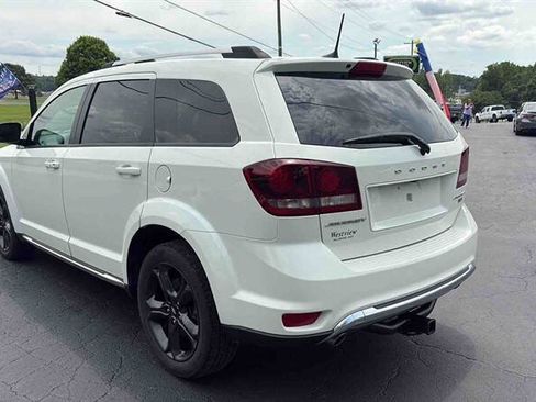 Used 2019 Dodge Journey Crossroad FWD image 6
