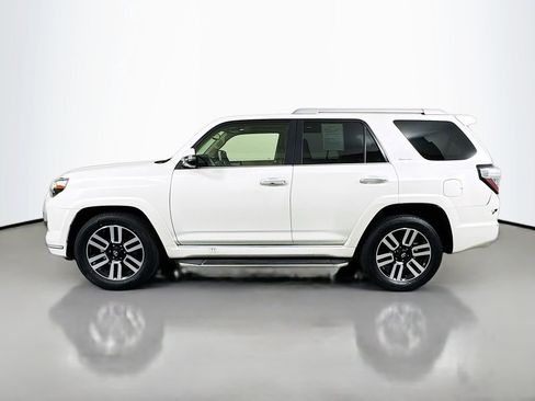 Used 2017 Toyota 4Runner Limited RWD image 8