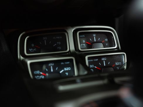 Used 2010 Chevrolet Camaro SS w/ RS Package RWD image 18