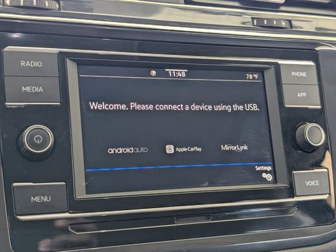 Used 2023 Volkswagen Tiguan S image 30