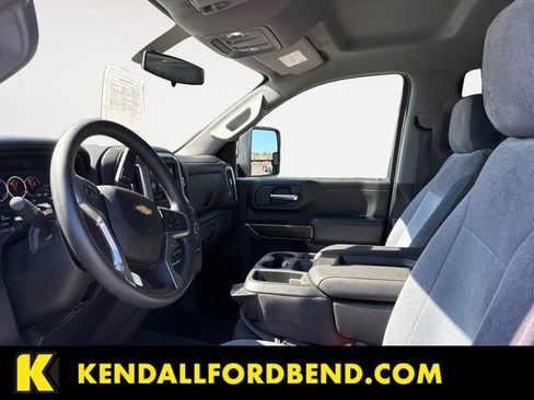 Used 2022 Chevrolet Silverado 3500 LT w/ Advanced Trailering Package AWD/4WD image 11