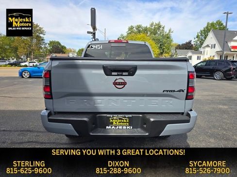 Used 2024 Nissan Frontier PRO-4X w/ Off-Road Protection Package image 7