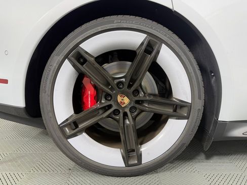 New 2026 Porsche Taycan GTS image 12