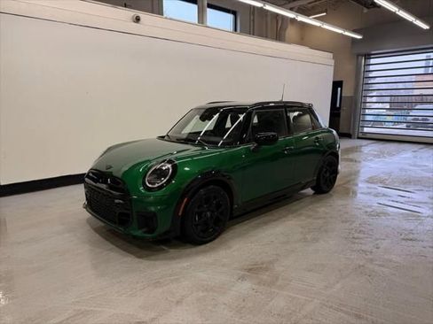 New 2026 MINI Cooper S image 1