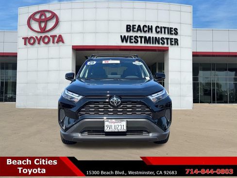 Certified 2025 Toyota RAV4 XLE FWD image 4