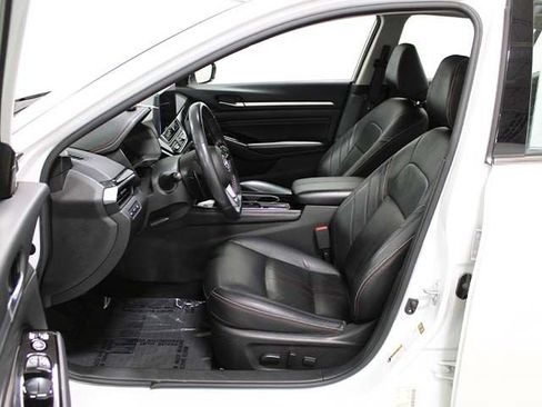 Used 2023 Nissan Altima 2.5 SR w/ SR Premium Package AWD/4WD image 11