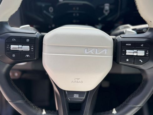 Used 2025 Kia K4 EX w/ GT-Line Sunroof Package FWD image 37