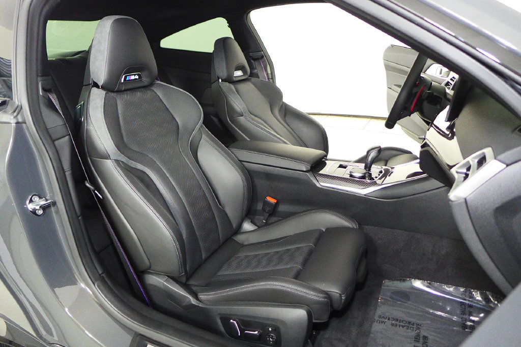 Used 2026 BMW M4 xDrive Competition w/ Executive Package AWD/4WD image 19